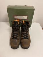 Meindl Borneo Stiefel Boots Wanderstiefel Herren Gr. 44 Nordrhein-Westfalen - Mülheim (Ruhr) Vorschau