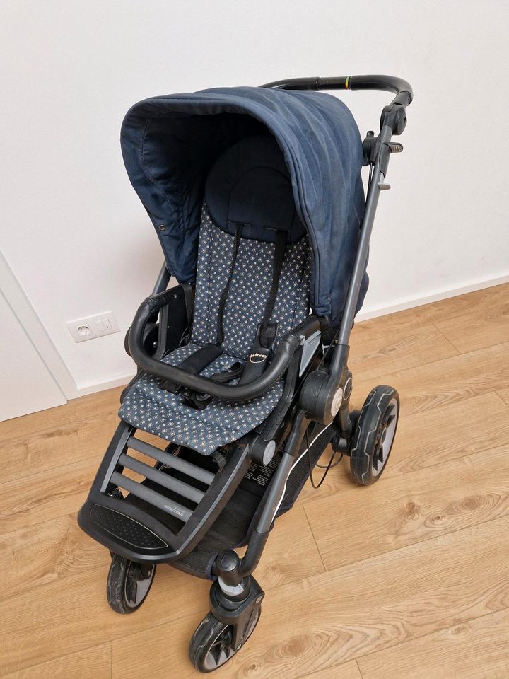 Kinderwagen Teutonia mit Maxi Cosi Adapter in Oberschleißheim