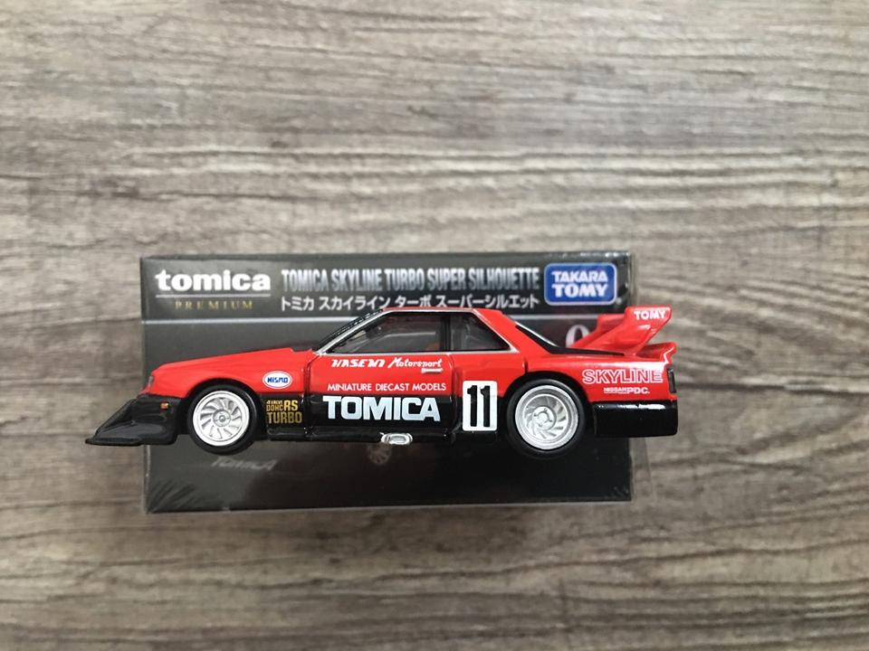 TOMICA PREMIUM #01 NISSAN SKYLINE Turbo Super Silhouette TAKARA in Bergheim