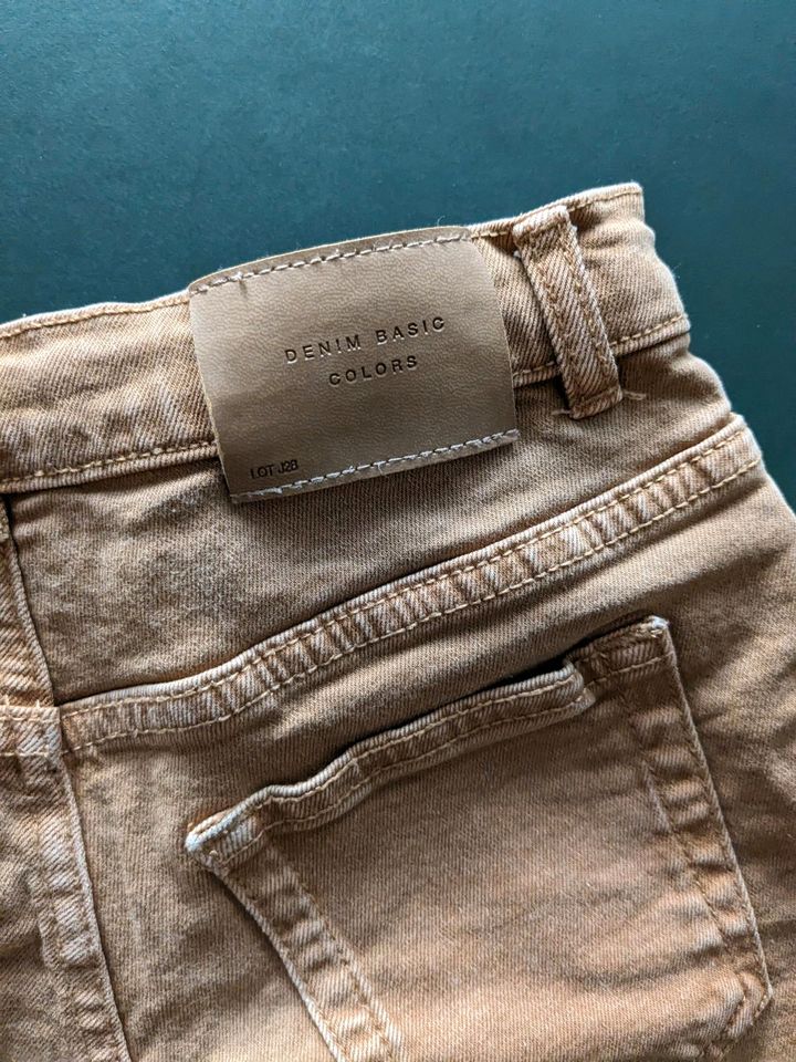 Shorts kurze Hose Zara Größe 122 in Berlin