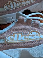 Ellesse Wildleder Platou Sneaker NEUWERTIG Friedrichshain-Kreuzberg - Kreuzberg Vorschau