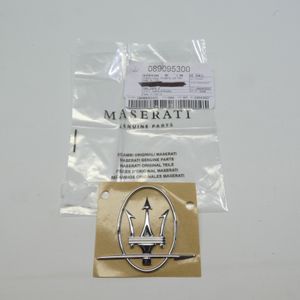 Whftd Auto Vorn Kühlergrill Zeichen für Maserati Ghibli III (M157)  Trofeo/S/S Q4 / Modena/GT 2013-2023, Gute Qualität Rostfrei Auto Emblem  Abzeichen Aufkleber 3D ABSdekoration Zubehör: : Auto & Motorrad