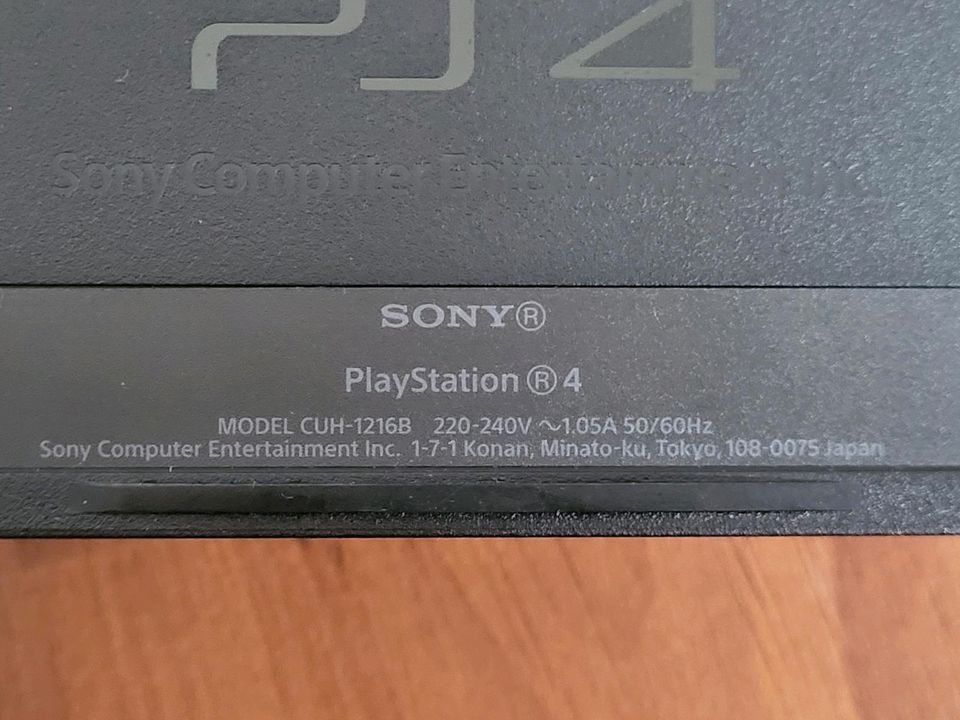 Playstation 4 mit 1TB + Controller in Greifenstein
