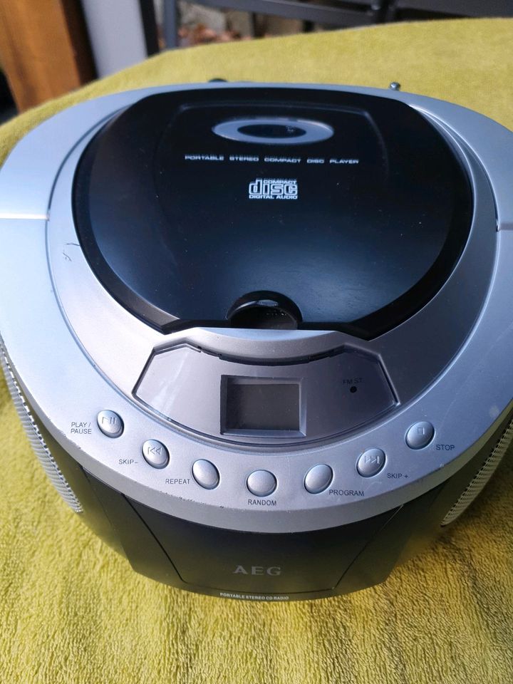 Aeg Stereo CD Radio in Olfen