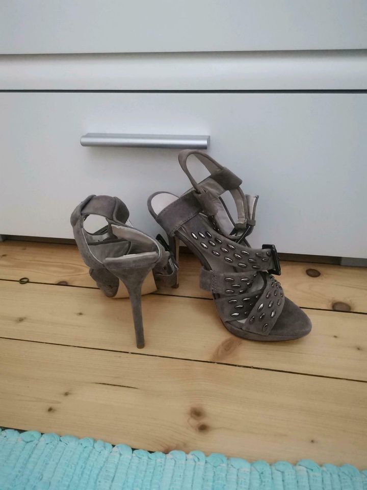 Zara High Heels, Pumps, neu in Heilbad Heiligenstadt