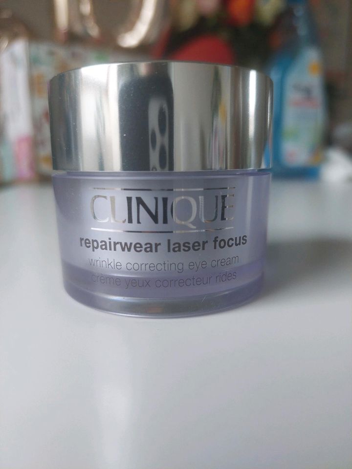 Clinique repairwear laser Focus eye cream Augencreme in Kaarst