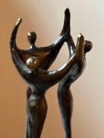 Skulptur „Durch Zusammenarbeit zum Erfolg“ Nordrhein-Westfalen - Willich Vorschau