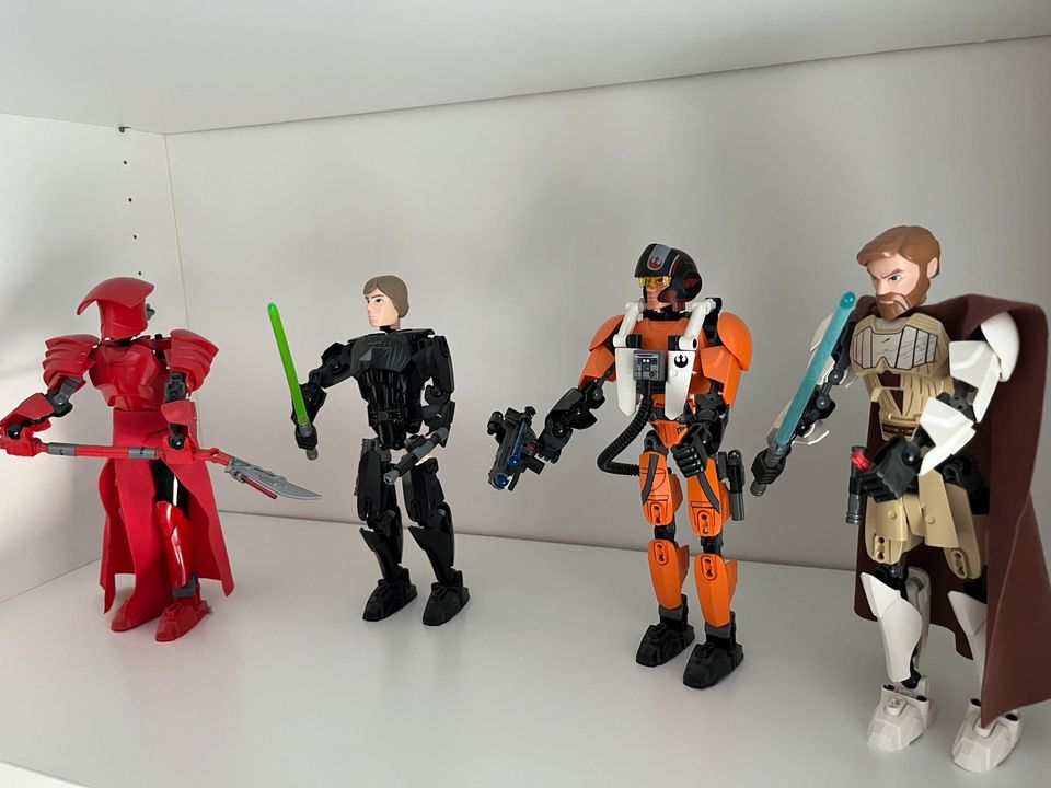 Lego Star Wars 13 baubare Figuren in Ostfildern