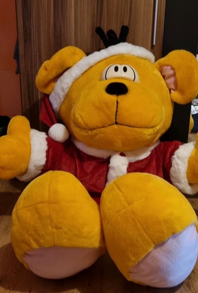 Plüschfigur Bobo 148 cm, 7,6 KG mit Weihnachtskostüm in Werlte 