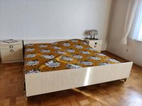 Schlafzimmer- Bett Schrank und Spiegel Komode Niedersachsen - Liebenburg Vorschau