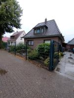 Sanierungsbedürftiges großes Massivhaus zu verkaufen Niedersachsen - Brake (Unterweser) Vorschau