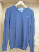 Pullover Tommi Hilfiger Gr. 176 dunkelblau , V-Ausschnitt Bayern - Uttenreuth Vorschau