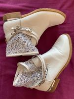 Süße Stiefelette Gr 41 Nordrhein-Westfalen - Bornheim Vorschau