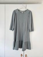 Lockeres Sommer-Kleid, mint-/salbeigrün Nordrhein-Westfalen - Frechen Vorschau