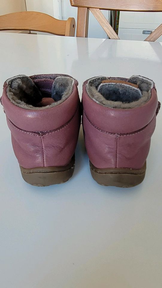 Develab Winterstiefel Mädchen Lammfell in Berlin