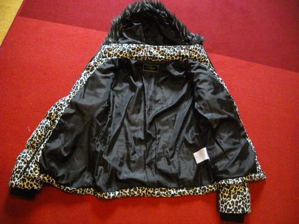 Warme Winterjacke Gr. M in Völklingen