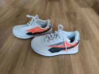 Sneakers von Puma gr. 31 weiß-orange wie Neu! Süd - Niederrad Vorschau