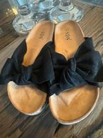 Sandale Badeschuhe schwarz 41 schleife ( w cain kennel Zara ) Baden-Württemberg - Oftersheim Vorschau