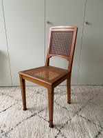 Antiker Stuhl mit Wiener Geflecht Nordrhein-Westfalen - Krefeld Vorschau
