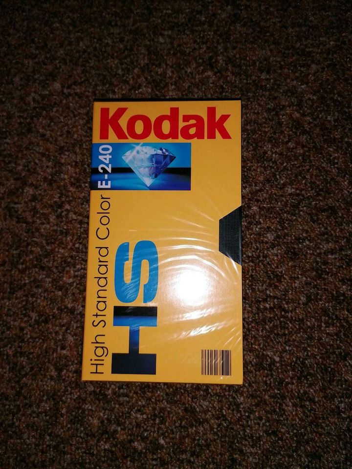 Kodak VHS Videokassetten (neu, OVP, E-240) in Rodenberg