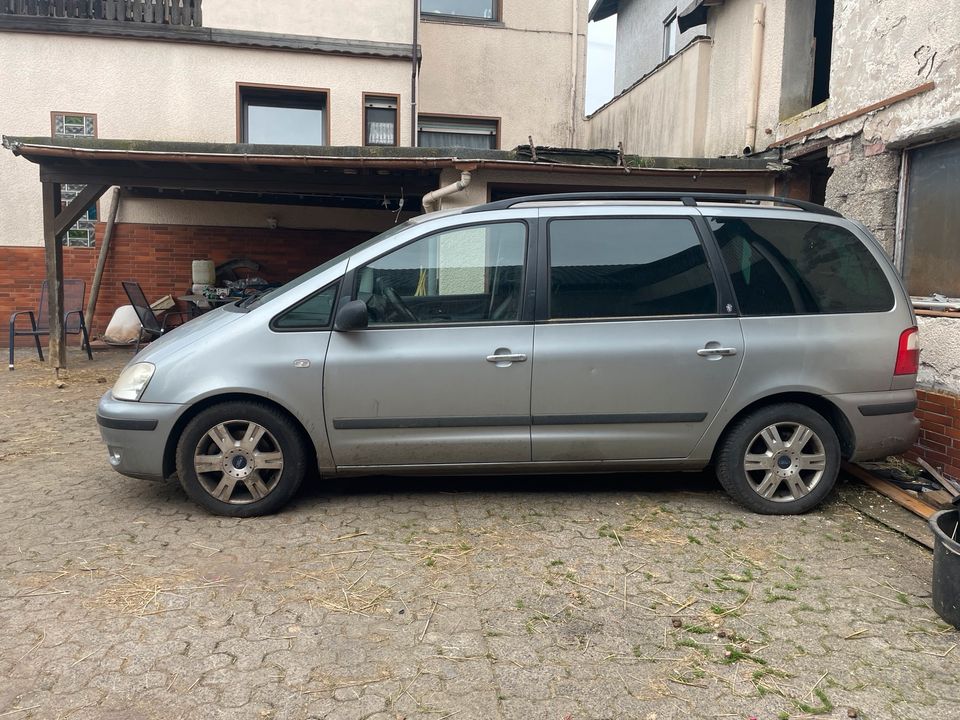 Ford Galaxy 1.9 TDI in Holler