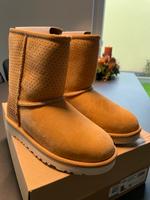 Original UGG Boots Classic Short, Honeycomb Nürnberg (Mittelfr) - Oststadt Vorschau