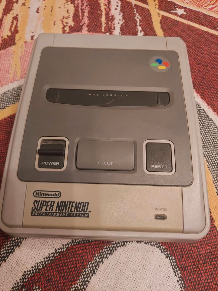 Super Nintendo Entertainment System SNES Konsole Schlümpfe in Mutterstadt