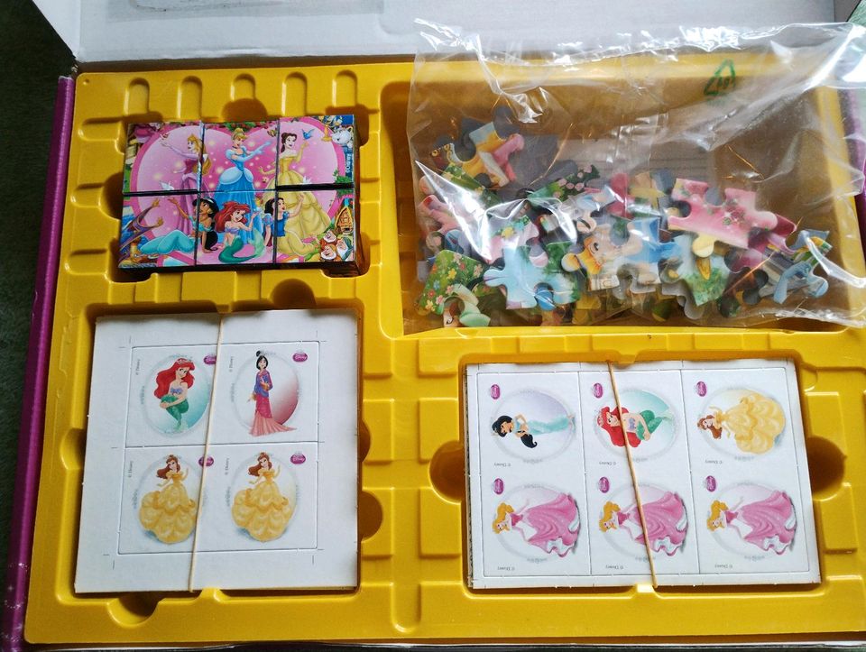 Kinder Puzzle/Domino/Memo Disney in Edling