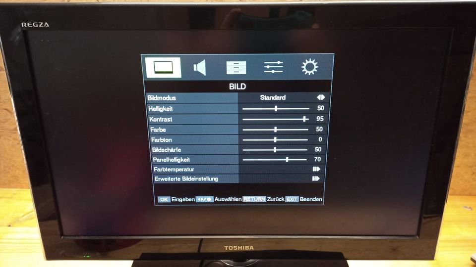 Toshiba Flachbildfernseher Regza 22SL738G 22 Zoll HD Monitor in Tirschenreuth