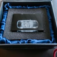 Glas Hologramm Lexus 300h inkl Box Nordrhein-Westfalen - Monheim am Rhein Vorschau