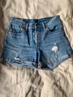 Neuwertige Levi‘s Jeansshorts, Gr. 24 Niedersachsen - Bad Harzburg Vorschau