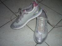 s.Oliver Sneaker Silber Rose Neu Gr. 39 Hessen - Langen (Hessen) Vorschau