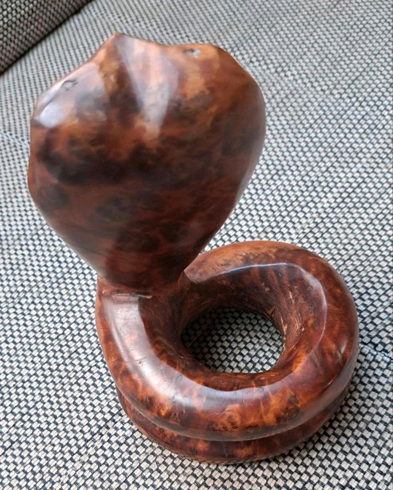 Kobra aus Holz / Holzschnitzerei aus Bali in Hamburg