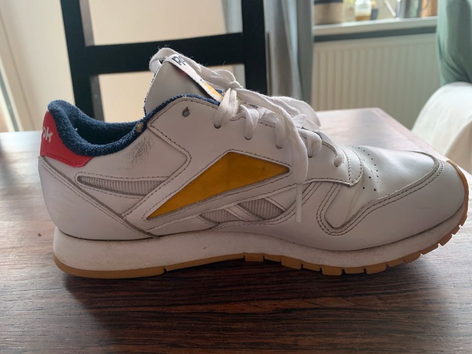 Reebok Classic 37,5 weiß/rot/gelb in Hamburg