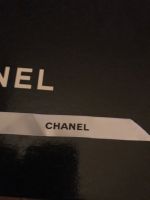 Chanel Satinband 1,5 breit mal 165 lang cm weiß Frankfurt am Main - Sachsenhausen Vorschau