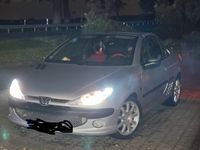 Peugeot 206cc 2.0 Platinum Tüv kann neu gemacht werden! Brandenburg - Woltersdorf Vorschau