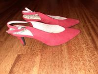 PUMPS Riemchenpumps MARCO TOZZI Slingpumps mit Feel Me Gr 41 NEU Berlin - Pankow Vorschau