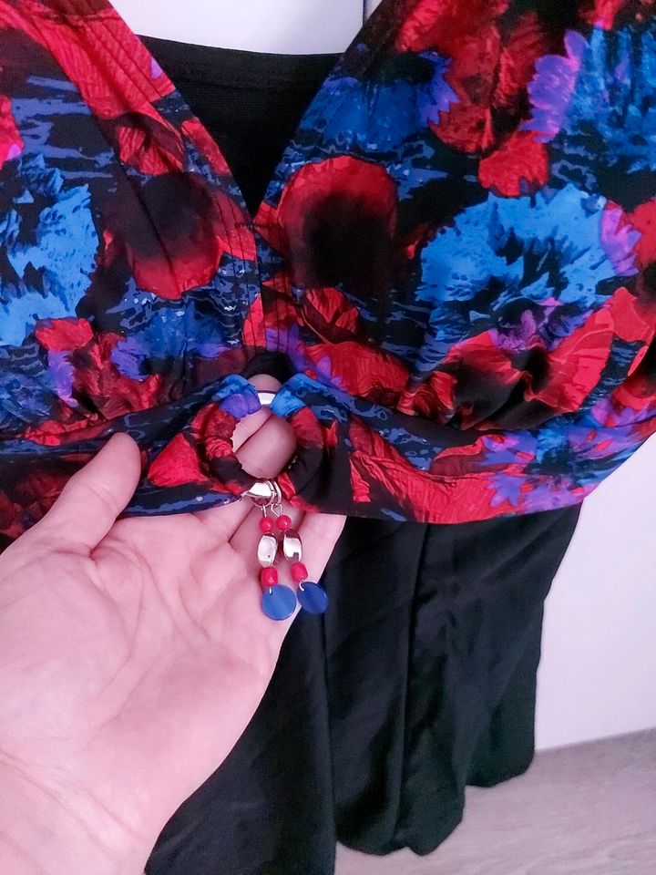 *NEU* POPKEN Badeanzug schwimmanzug schwarz rot blau floral 48 in Fulda