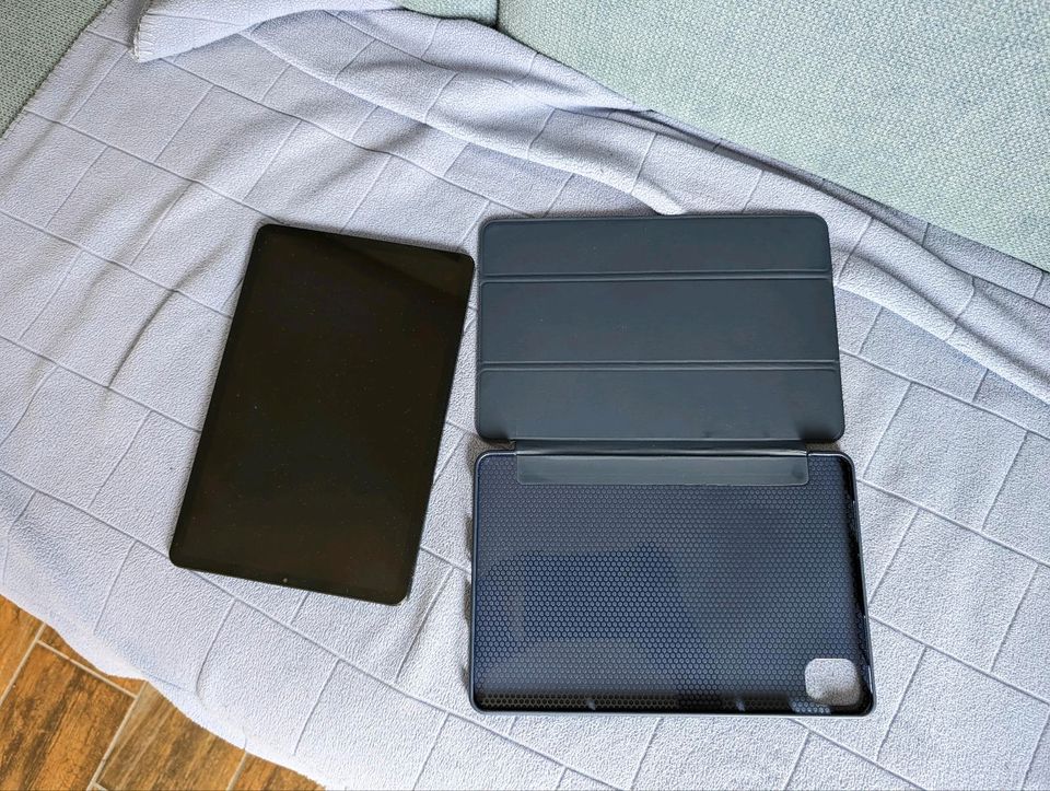 Xiaomi Pad 5, 128GB, WiFi, Space Gray inkl. Hülle in München