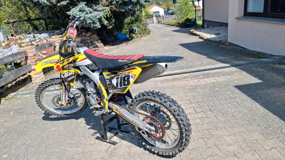 Vk Suzuki Rmz 250 2014 (No ktm,exc,excf,rm,cr,crf,kx,kxf,yz,yzf) in Berlin