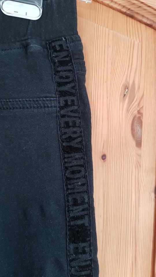 Tredy Jeggings 40 schwarz in Isernhagen