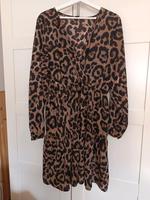 tolles Sommerkleid mit Leostyle von Shein in der Größe 44/46 Thüringen - Zella-Mehlis Vorschau