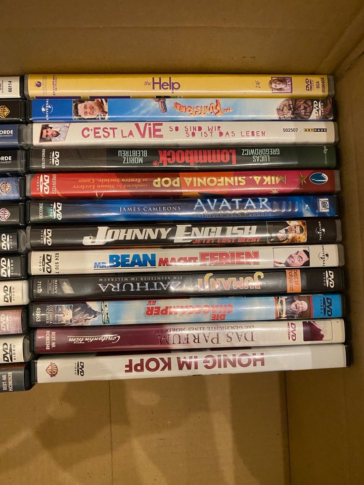 DVDs im Komplett-Paket (24 Stück) in Leipzig