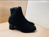 Neu Damen Leder Stiefel Fell Stiefeletten Business Schuhe schwarz Frankfurt am Main - Kalbach Vorschau