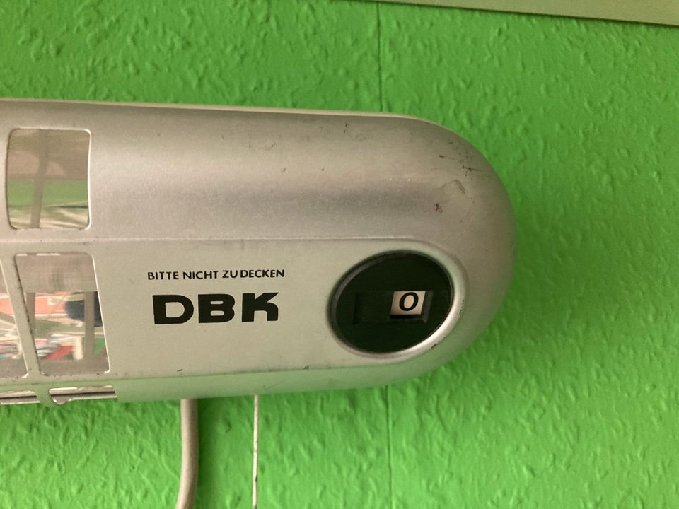 Heizstrahler DBK für Wickeltisch o. Badezimmer 750W Elektroheizer in Berlin