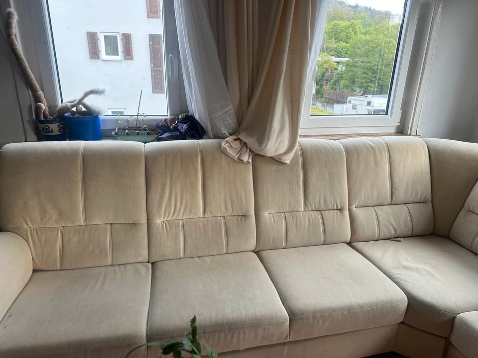 sofa mit schlaffunktion und integrierter Schublade in Tübingen