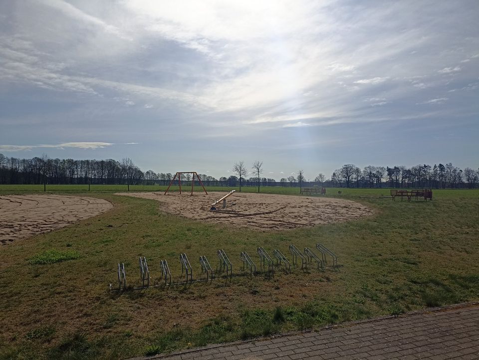 Baugrundstück am Waldrand mit einer Gesamtfläche von 2.150 m² in Schopsdorf