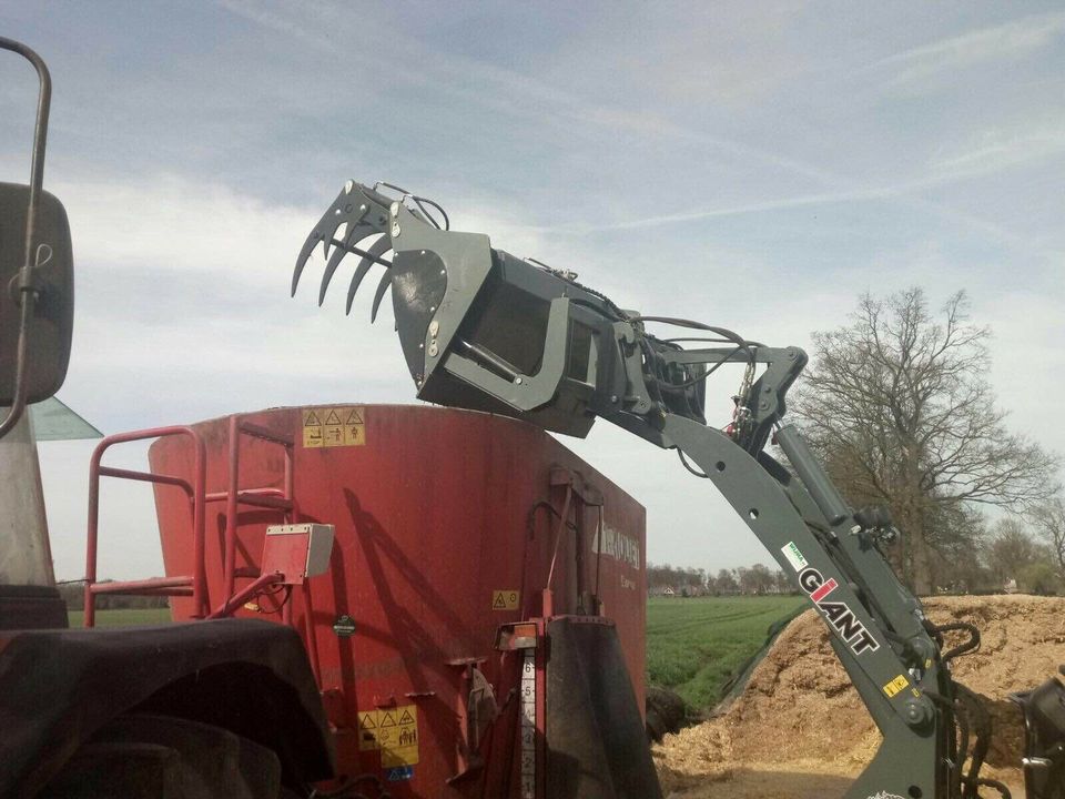 HOCHKIPP GREIFSCHAUFEL 2.40m / LIEBHER Aufnahme -Original AGROMET in Celle