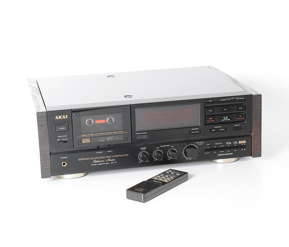 Tapedeck Akai GX-75 mit Fernbedienung in Niederzissen