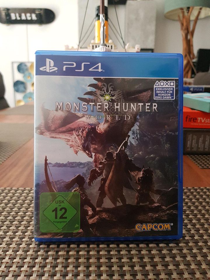 Monster Hunter World PS4 in Voerde (Niederrhein)